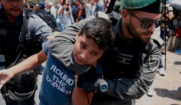 Jeunes Palestiniens de Jérusalem : Victi...
